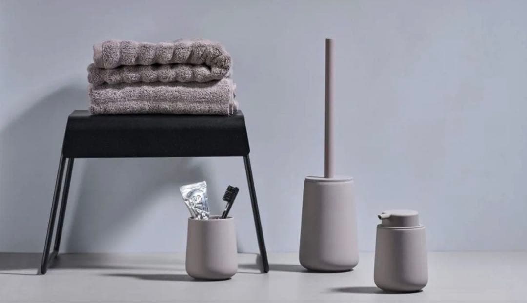 ゾーン(Zone) UME シャンプー用ディスペンサー ガルグレー