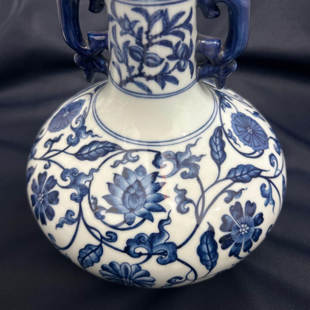 大清乾隆年製　花瓶　耳付き壺　青花　中国